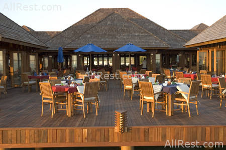 Olhuveli Beach & Spa Resort 29